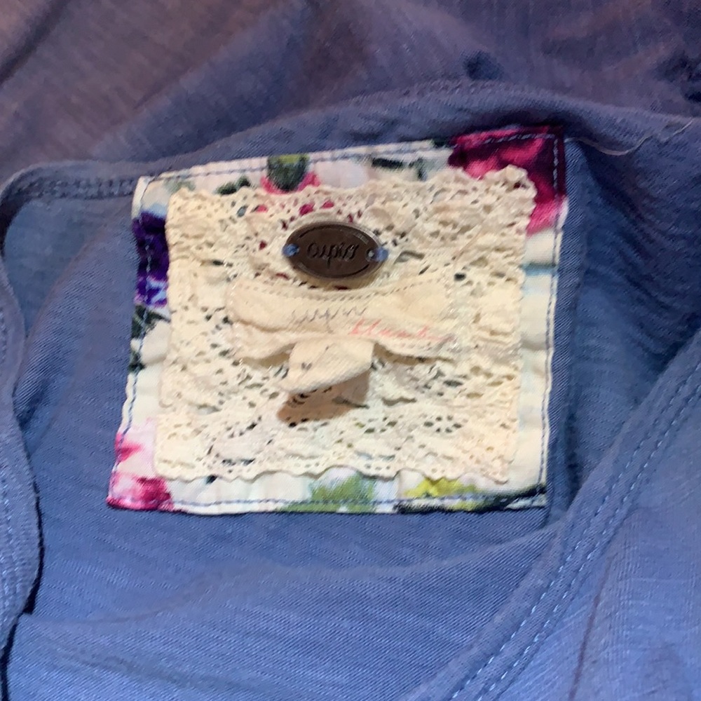 CUPIO Ruffle Tank - Picture 3 of 4